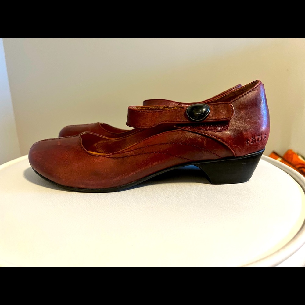 Taos Maryjane clogs